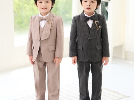 Wholesale of Boys  Polyester British Style Suit Sets on Sale