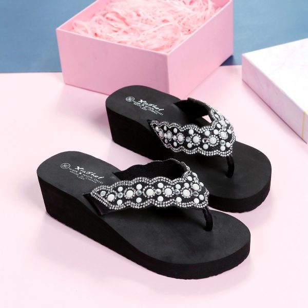 Wholesale Breathable Pearl Outdoor Wedge Heel Flip Flops Supply