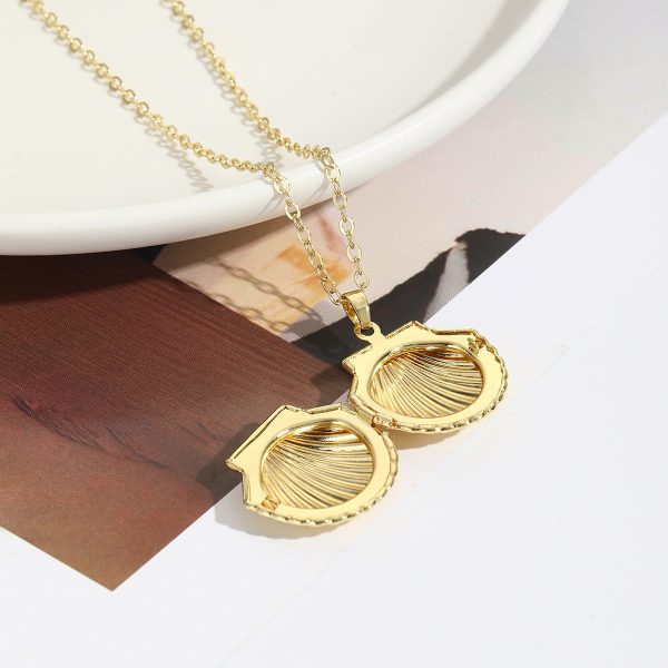 Wholesale shell photo box openable diy photo copper necklace Online