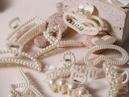 Wholesale Simple Fashion Pearl Shark Clip Sale